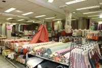Le rayon voilages rideaux et tissu d'ameublement